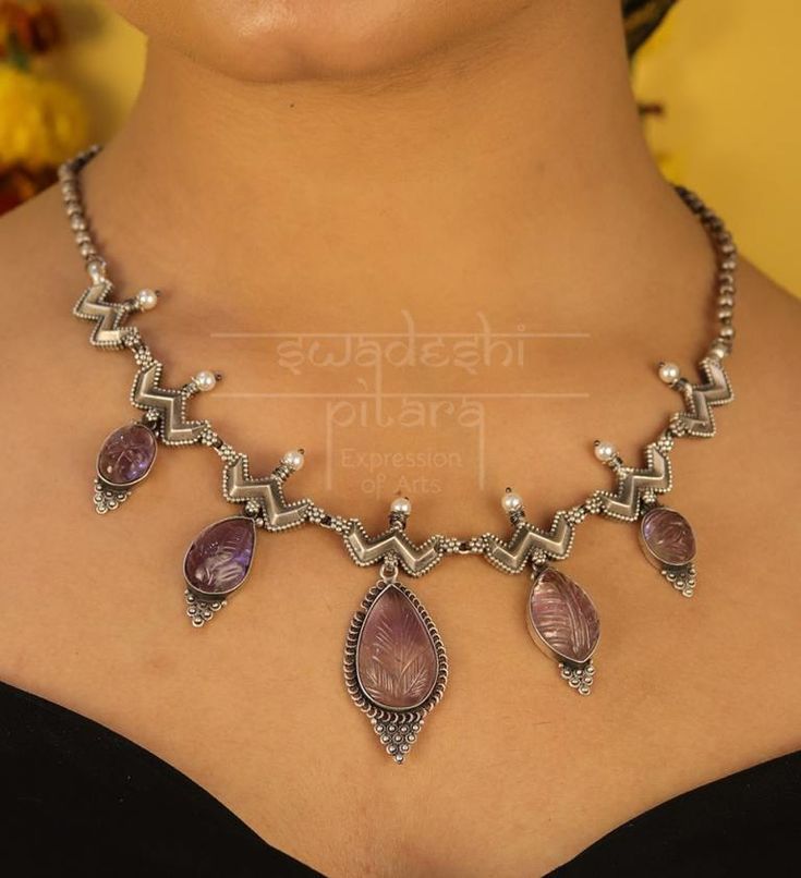 Love Necklace, Chain Necklace, Silver Earrings, Silver Jewelry, Indian Festivals, Jewelry Gifts, Jewellery, Tribal Jewelry, Stone Carving
