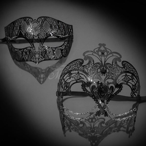 Couples Black Simplistic and Black Luxury Costume Party Masquerade Mask Set