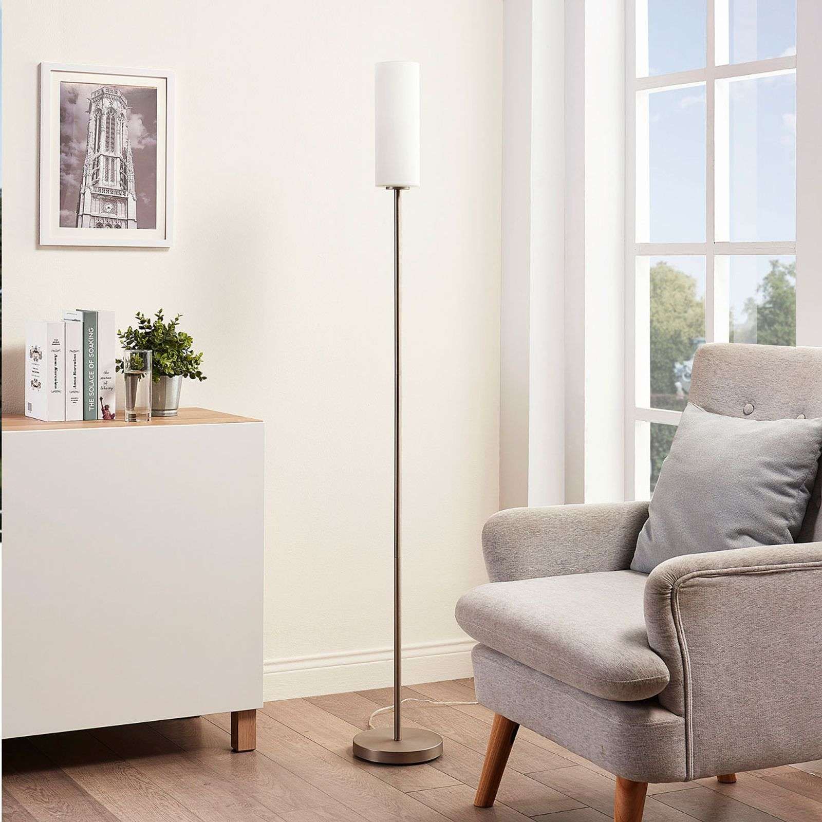 Lindby Smart lampada LED da terra RGB Felice, app Stehlampe Lindby Smart lampada LED da terra RGB Felice, app Stehlampe