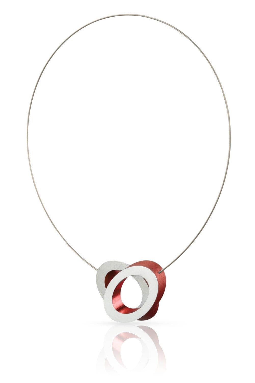 Deze vormen blijven je verrassen! Tijdloos, eigenzinnig en toch subtiel in de vormgeving. Een bijzonder collier van twee ovalen met een magnetische sluiting ertussen. Het opent door de twee ovale delen van elkaar te nemen. Gemakkelijke Magnetische Sluiting Handgemaakt in Nederland Uniek design Geen gedoe meer met vervelende haakjes ✔ Niet Tevreden = Geld Terug ✔ 1 Jaar Garantie ✔ Wereldwijde verzending Heb je nog vragen? Neem dan contact met ons op via de contactpagina. Er is vaak meer mogelijk Special Necklace, Magnetic Closure, Two By Two, Jewelry, Products, Necklaces, Jewlery, Jewerly, Schmuck