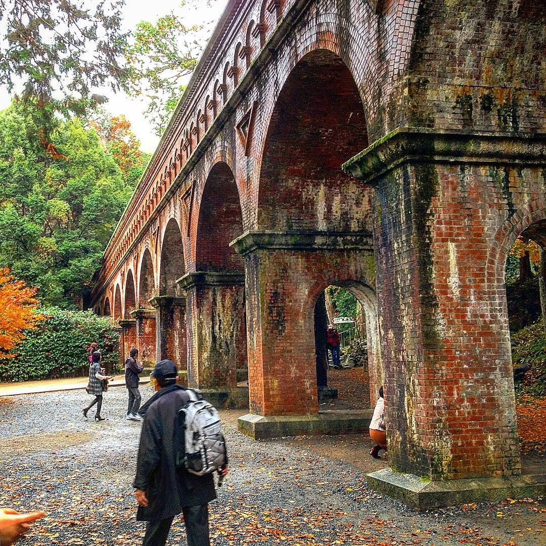 瑞龍山 南禅寺 水路閣 明治維新後に建設 琵琶湖疏水の水道橋 南禅寺 南禅寺水路閣 臨済宗南禅寺派 水路閣 寺 神社仏閣 御朱印 御朱印帳 京都 Kyoto Japan Nanzenji Suirok Zen Buddhism Japanese Zen Instagram Posts