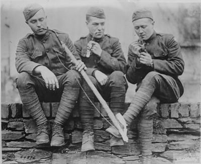 Militaria & Pipe (photos) - Page 18 D0a1c5209f6eb42bfd310c9923fe946f