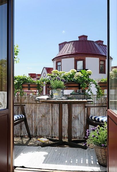 bambusmatten balkon sichtschutz ideen blumenkasten geländer ... bambusmatten balkon sichtschutz ideen blumenkasten geländer ...