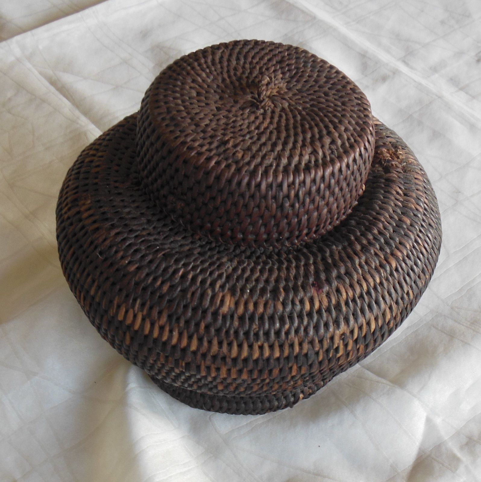 Cordillera Bontoc Coiled Lidded Footed Storage Basket Cordillera Bontoc Coiled Lidded Footed Storage Basket