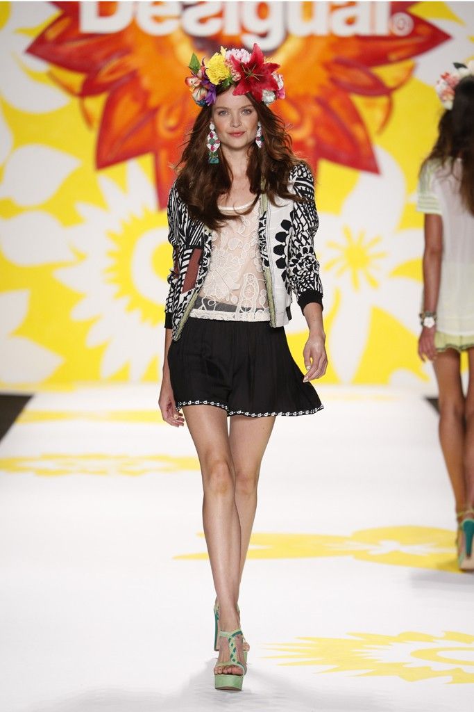 Desigual RTW Spring 2015 (con imágenes) | Moda estilo Desigual RTW Spring 2015 (con imágenes) | Moda femenina