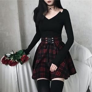 Alternative fashion from RagsnRituals. Gothic outfit, grunge outfit, outfit inspo, alternative style. Army of Darkness' Lace up Plaid Skirt Edgy Outfits, Fashion Outfits, Womens Fashion, Cute Gothic Outfits, Skirt Fashion, Dark Kawaii Outfits, Dark Outfits Grunge, Style Fashion, Fashion Spring