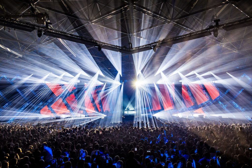 Megapointes For Martin Garrix In Amsterdam Stage Megapointes For Martin Garrix In