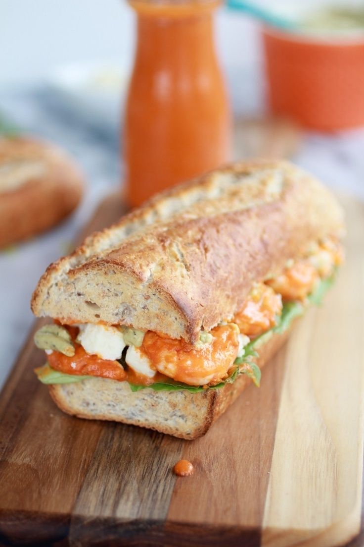 Grilled Buffalo Shrimp Sandwiches with Spicy Avocado Ranch #buffaloshrimp