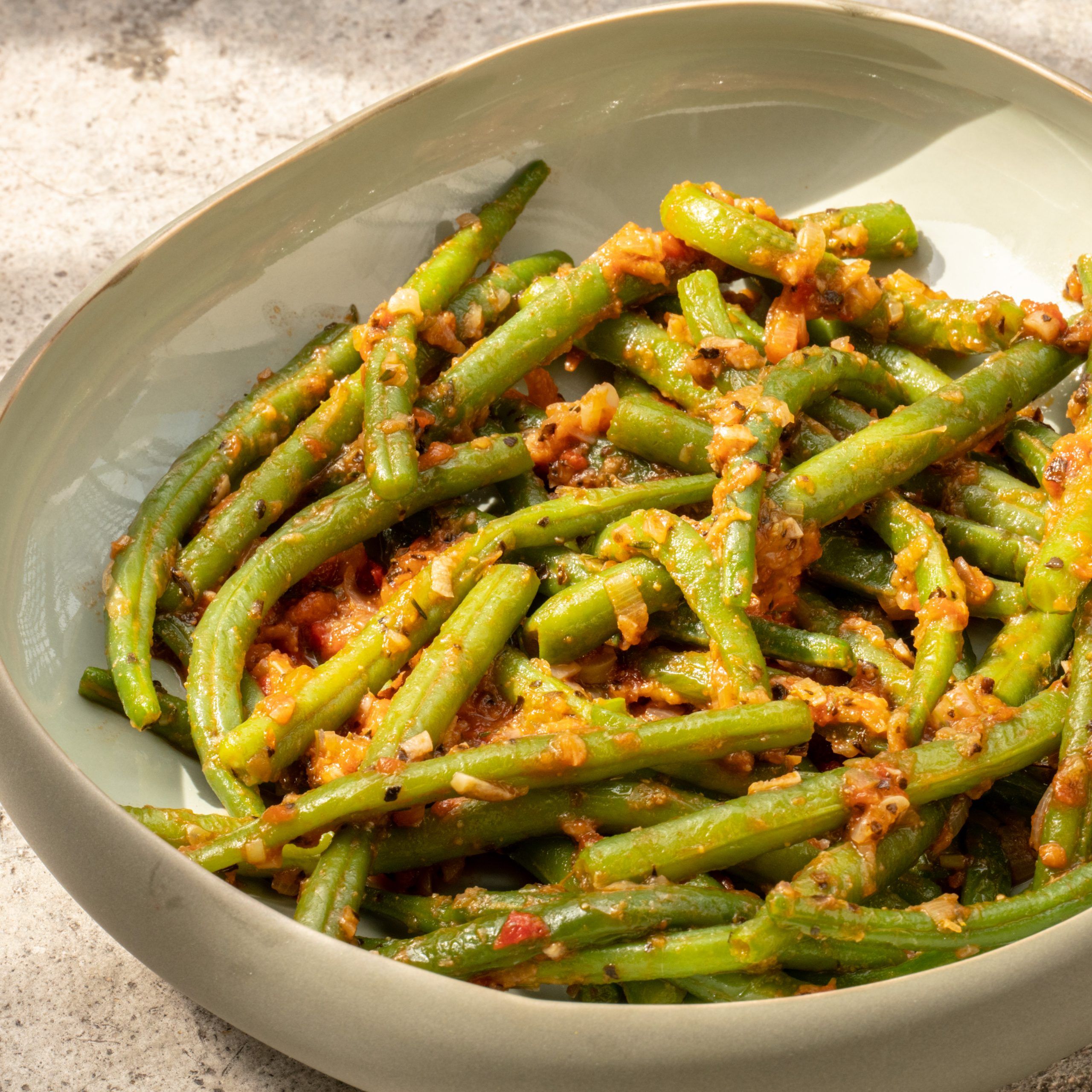 Fossolia – Haricots verts sautés à l’ail et au gingembre - Recette éthiopienne - DUMPLINGS & MORE Sweet Recipes, Keto Recipes, International Recipes, Dumplings, Green Beans, Gluten Free, Vegetables, Ultra, Foods