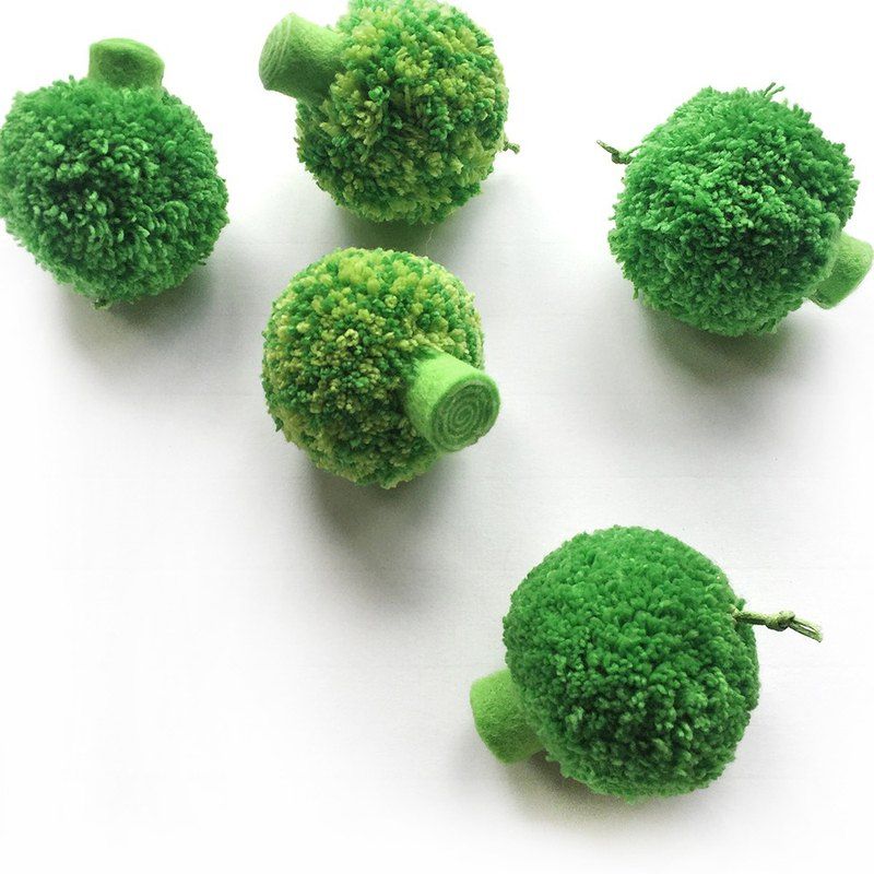Green Cauliflower Key Ring - Multiple Discounts (5, 7, 10, 20, 30) - roger528 - Keychains #felttoys