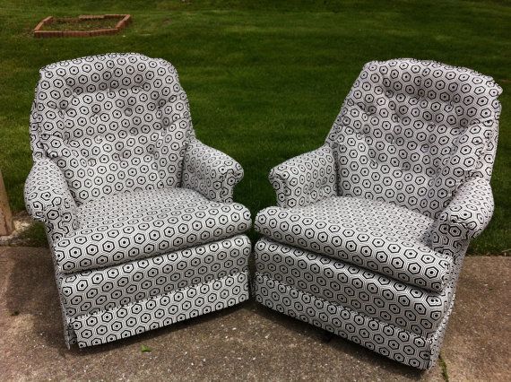 Newly Reupholstered Vintage Modern Swivel Rocker Chair Furniture Newly Reupholstered Vintage Modern Swivel Rocker Chair