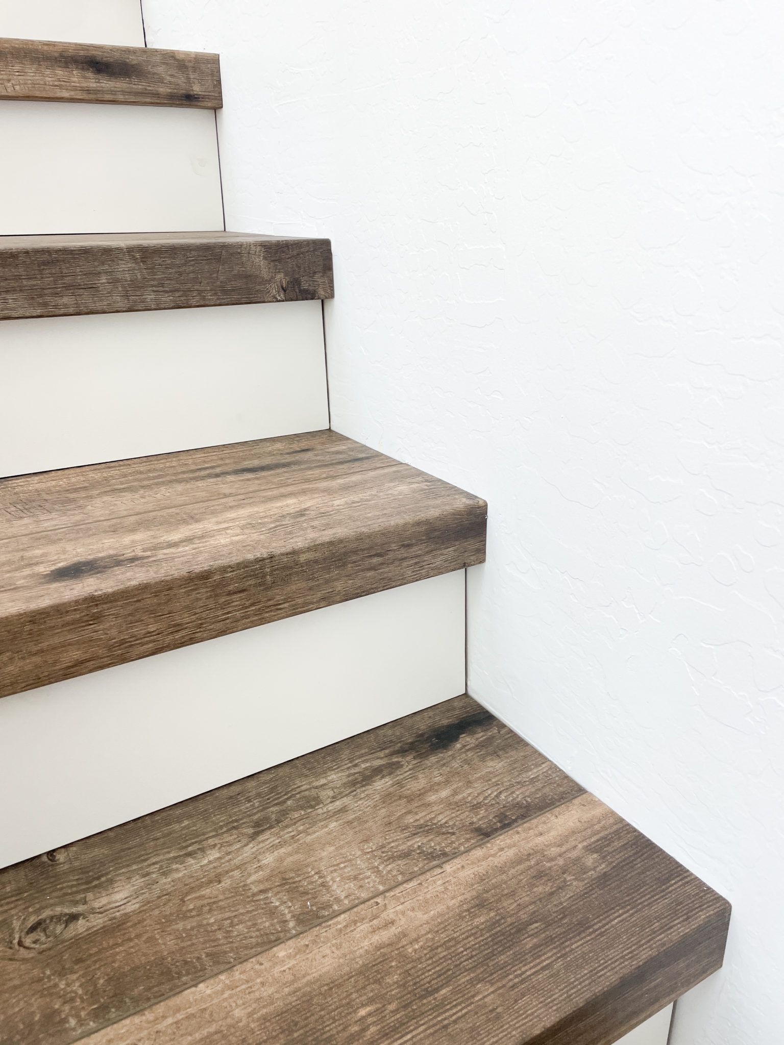 How To Install Luxury Vinyl Plank Flooring On Stairs The Scented how-to-install-luxury-vinyl-plank-flooring-on-stairs-the-scented