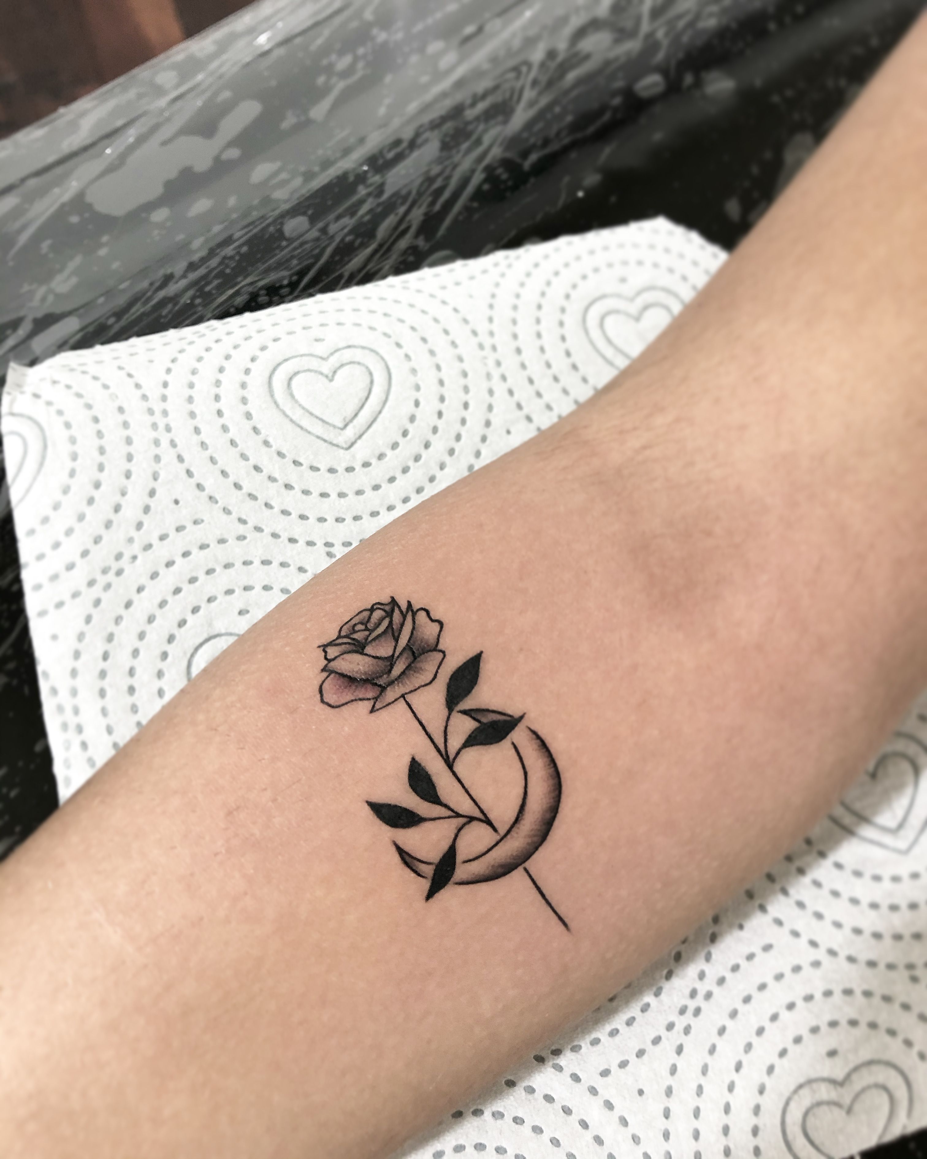 Featured image of post Tattoo Rosa Delicada