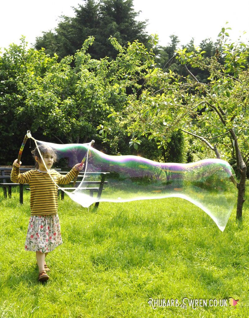 How To Make A Giant Bubble Wand Giant Bubble Wands Giant