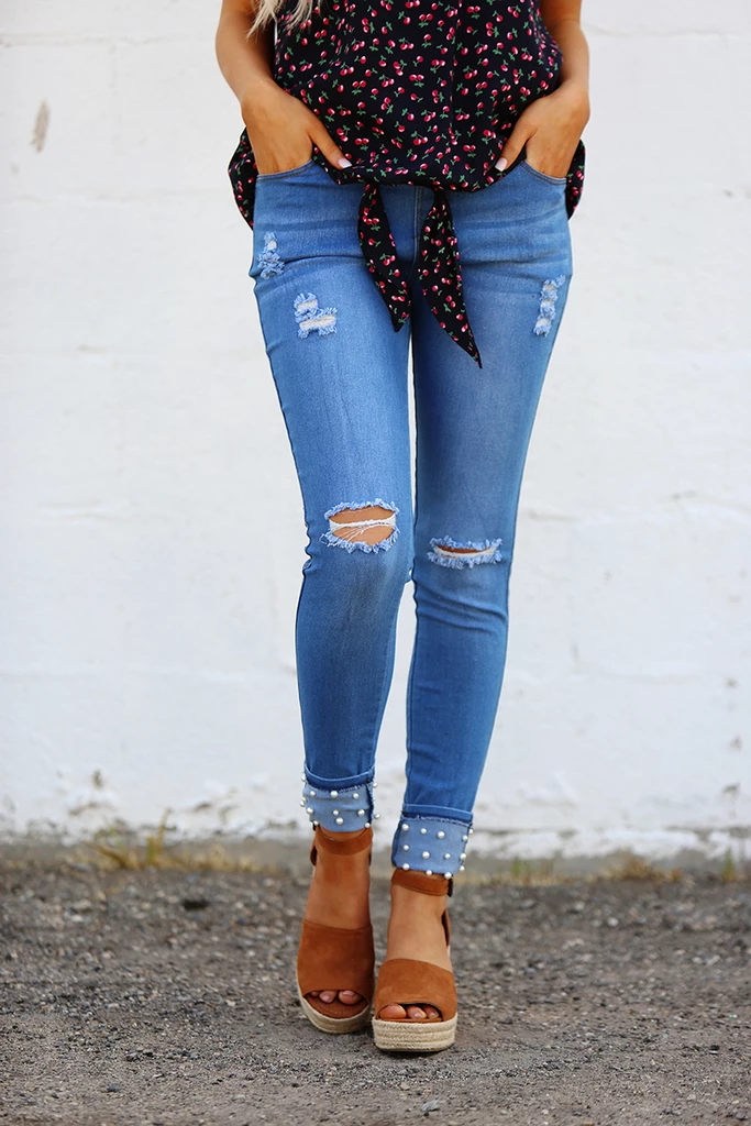 Denim and Pearls Cuffed Jeggings | Athleisure outfits spring, Cute Their Jeans Their Leggings Their Jeggings