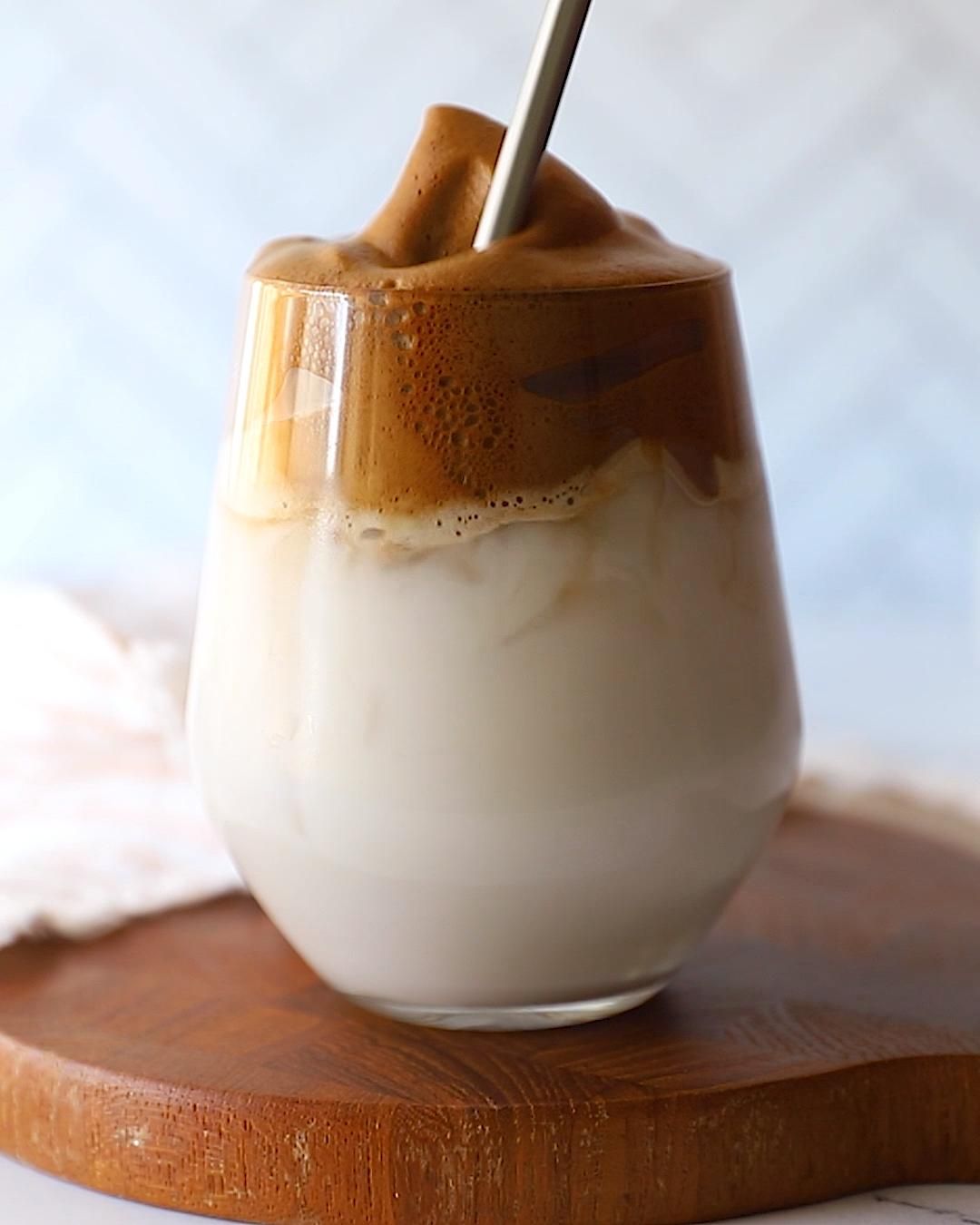 Healthier Whipped Coffee (Dalgona Coffee) Healthier Whipped Coffee (Dalgona Coffee)