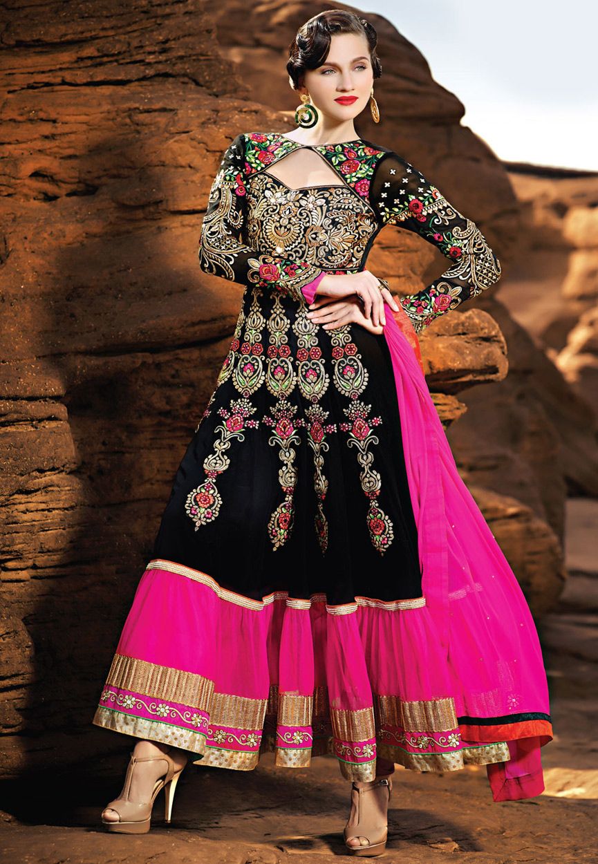 churidar with heavy dupatta