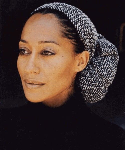 36 Head Wrap Styles That Can Turn Any Bad Hair Day Into A Day Of Glam Gallery Natural Hair Styles Natural Hair Styles For Black Women Hair Day [ 601 x 500 Pixel ]