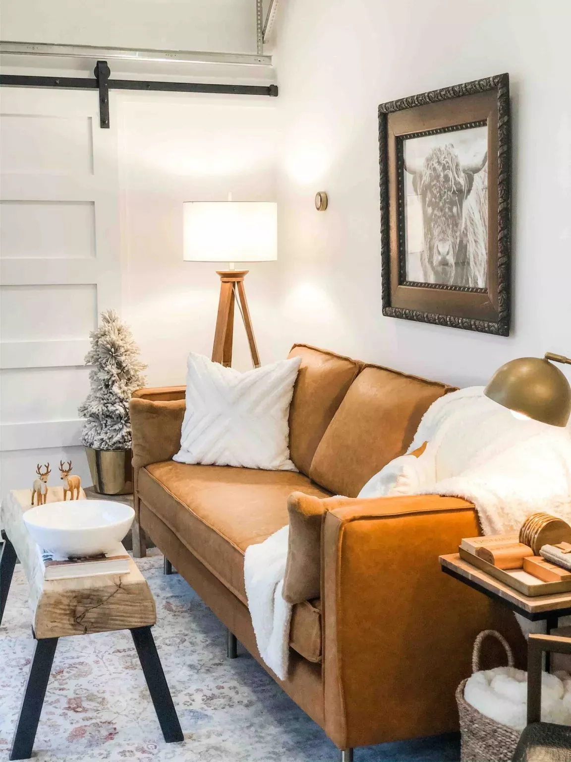 Stunning How To Make A Living Room Cozy On A Budget