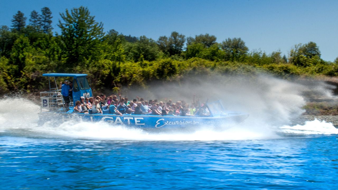 Hellgate Jet Boats On The Rogue River In Oregon Great Fun Oregon Vacation
