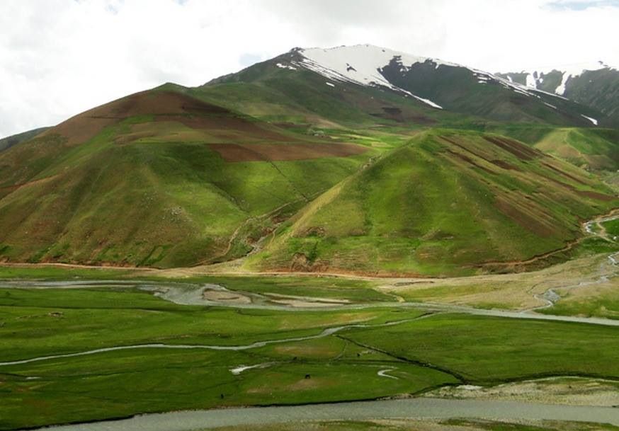 Mountain with snow covered peak. | Beautiful places, Afghanistan
