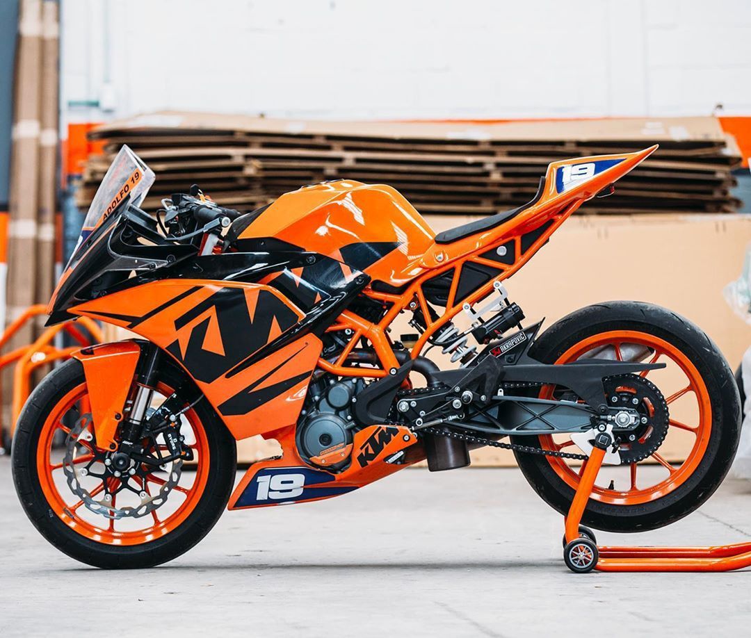 Best Bike Under 1 Lakh List For Those Looking To Own A Bike