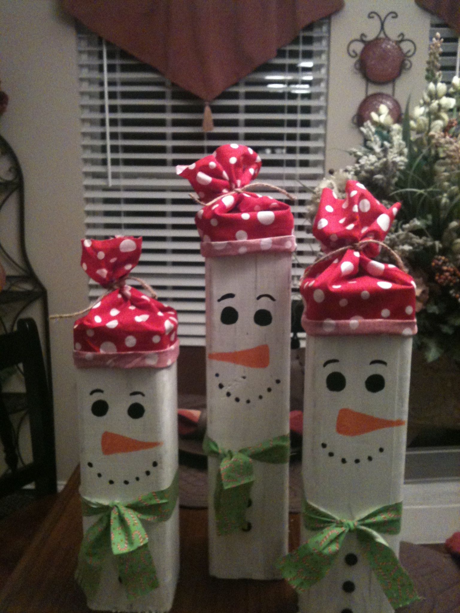 4X4 Wood Snowman Another Inspired Craft From Another Pinner I 4X4 Wood Snowman Another Inspired Craft From Another Pinner I