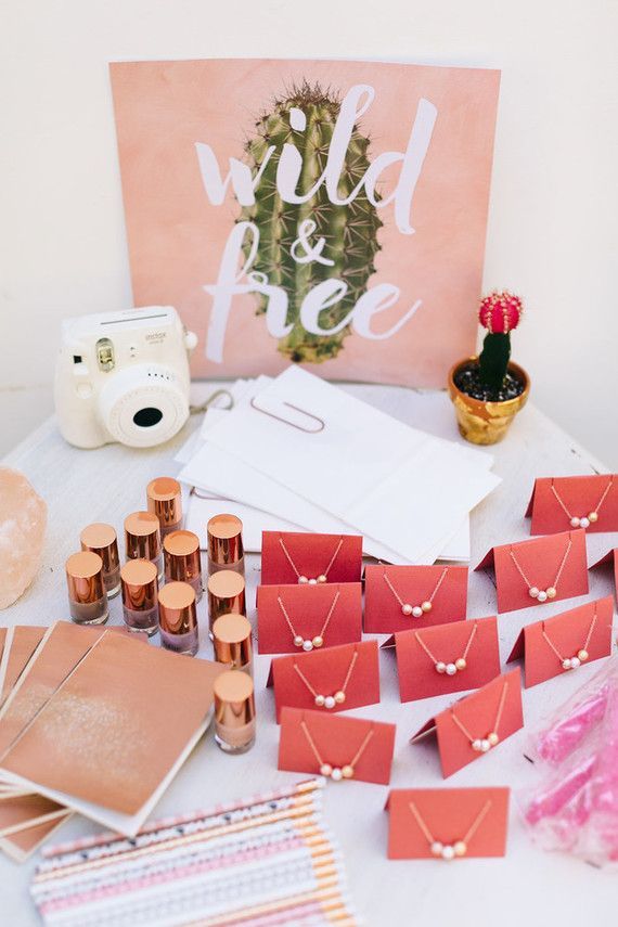 Girl's 13th birthday party | Girl birthday party ideas | 100 Layer Cakelet