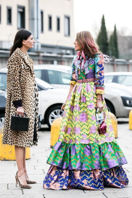 Les meilleurs look beauté des street looks de la Fashion Week automne-hiver 2016-2017 La Fashion Week, Milan Fashion Weeks, Look Fashion, Paris Fashion, Fashion Outfits, Womens Fashion, Fashion Design, Street Fashion, Tokyo Fashion