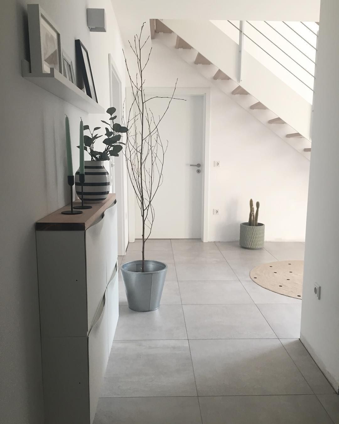 Bathroom Ideas Hanging Washbasin With Pedestal Ceramic Flooring Tile Toilet Mirror Paper Holder Tissue Stainless Steel Faucet Head Mirror Without Banheiro Preto