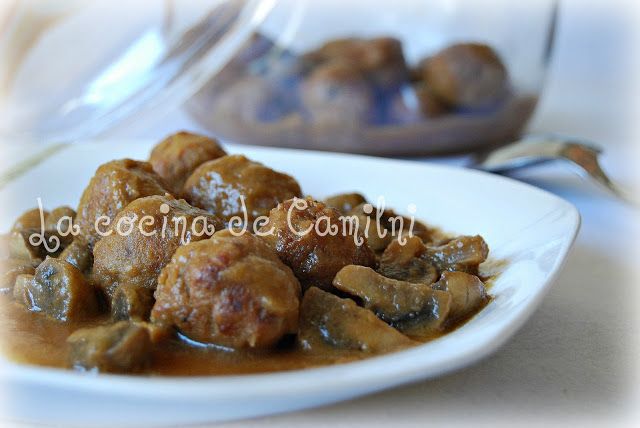 La cocina de Camilni: Albóndigas en salsa de soja. Tapas, Soy Sauce, Soup Bowls, Tasty, Easy Recipes