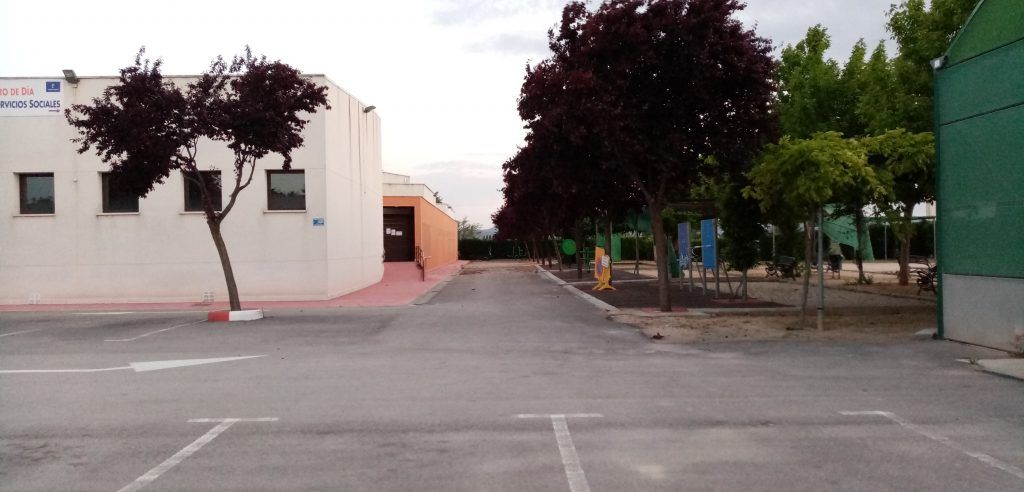El Docm Publica El Proceso De Flexibilización En Centros Y Servicios De La Red Pública De Servicios Socia Estado De Bienestar Servicios Sociales Entorno Social