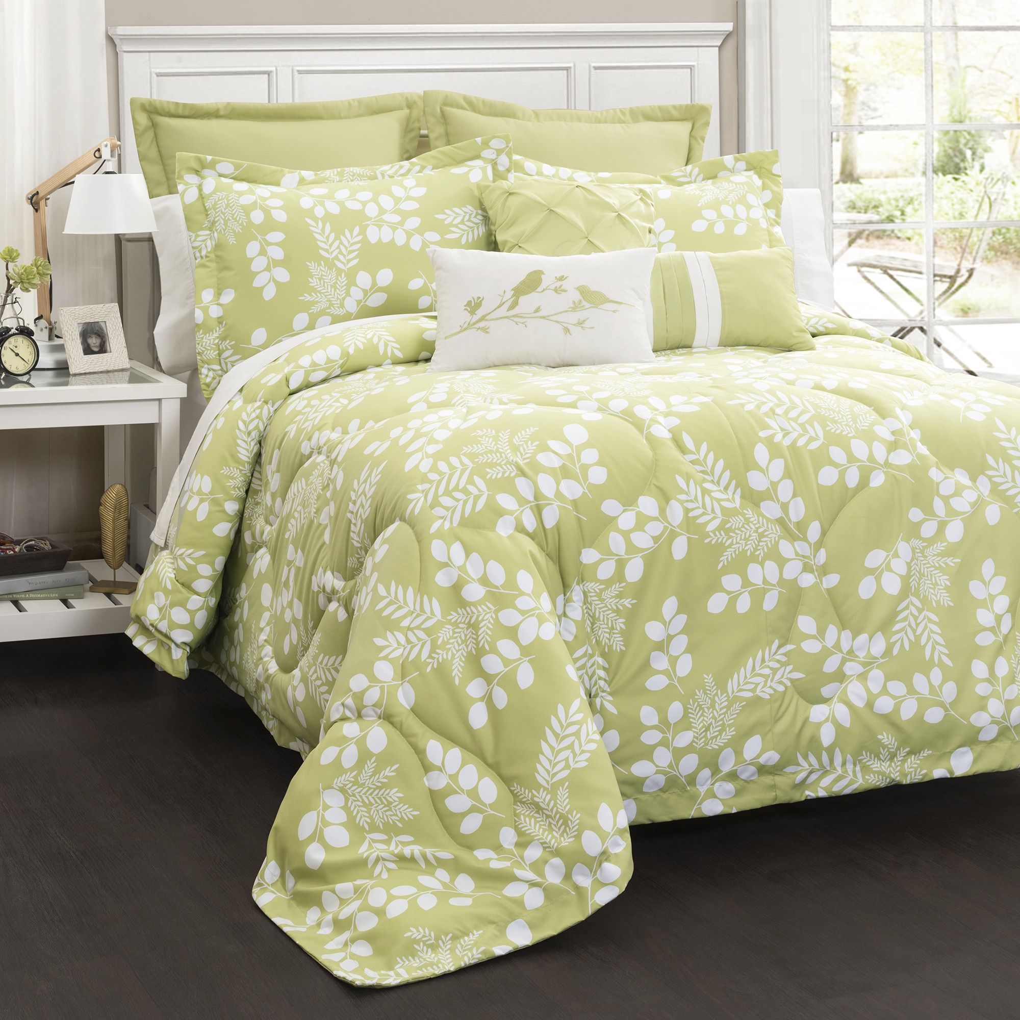 Lush Decor Leafs 8 Piece forter Set Queen Green