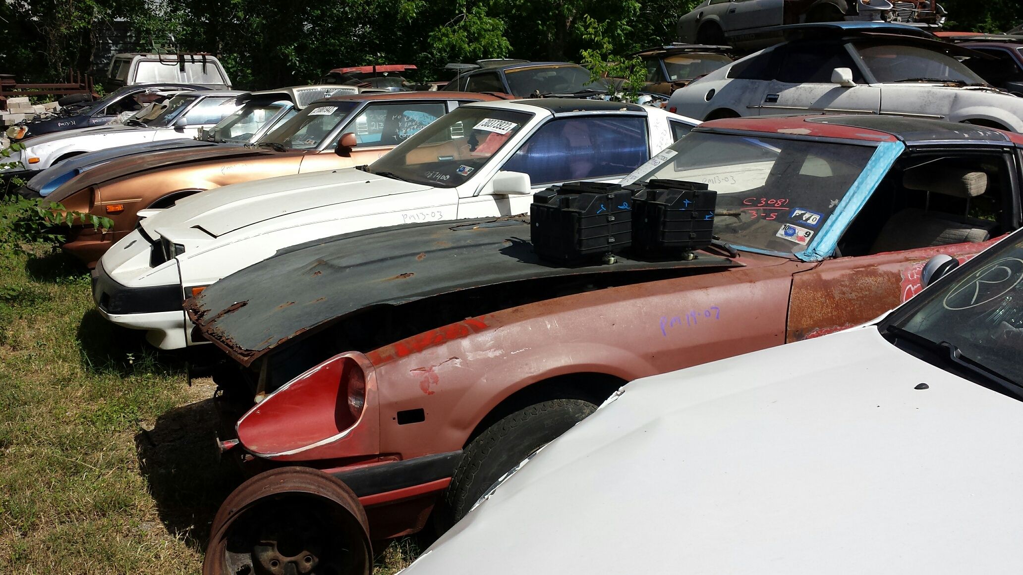 We Sell Quality Used Parts for Datsun 280z/zx to Nissan 300zx! 1975