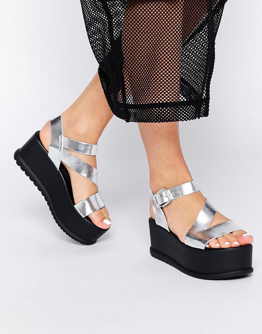 toeless flats
