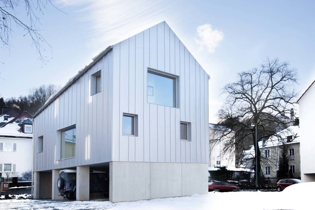 Das Low-Budget-Haus | Minimal house, Mehrfamilienhaus bauen und Budget Das Low-Budget-Haus | Minimal house, Mehrfamilienhaus bauen und Budget