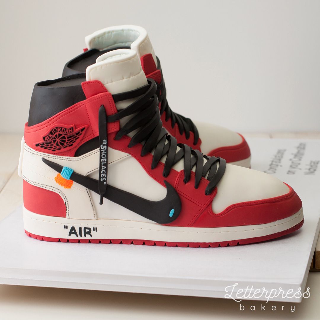Cake Design Illustration on Instagram: “Finally got to make a shoe ... Cake Design Illustration on Instagram: “Finally got to make a shoe ...