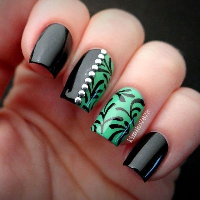 Nailart Beautiful⭐️nails(Fashion) Pinterest Nail Nail Love the half nail design. Nice green and black combination. - Nailart Beautiful⭐️nails(Fashion) Pinterest Nail Nail