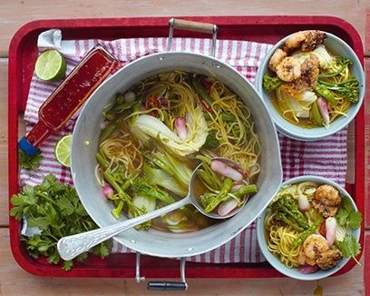 15 min. meals via Jamie Oliver ; vegetable soup with sticky squid balls