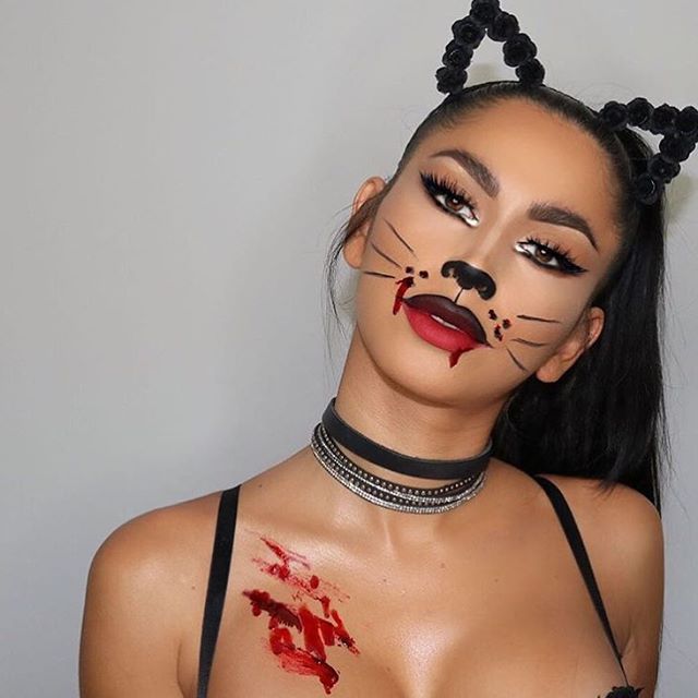 Bad kitty 🐱🔥 @carolina.enamorado used our #LittleBlackDress gel eyeliner to create this super easy #halloween look 👌🏽✨ #beauty #motd #eotd #mua #MotivesCosmetics Halloween Makeup Clown, Halloween Make-up Looks, Halloween Makeup Pretty, Halloween Makeup Inspiration, Halloween Eyes, Easy Halloween, Zombie Makeup, Halloween 2019, Halloween Nails