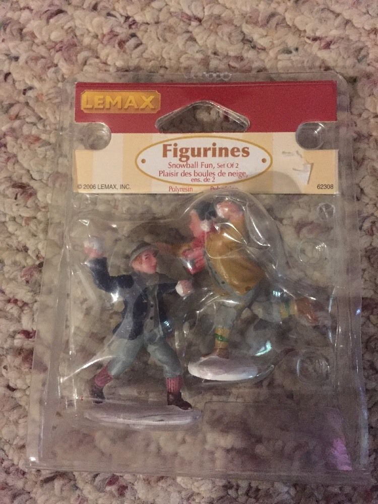 2006 Snowball Fun Set of 2 Christmas Village Figurines