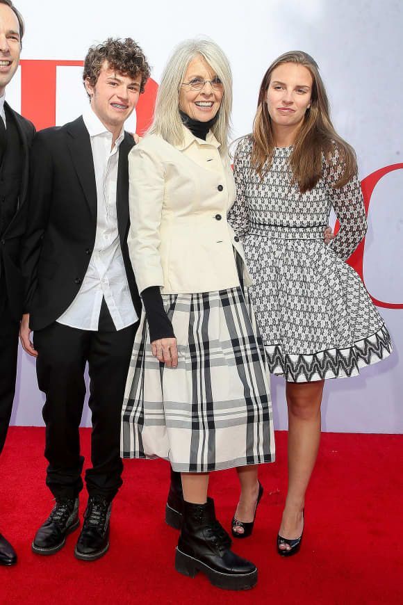 Diane Keaton. The actress has two adopted children, Duke and Dexter