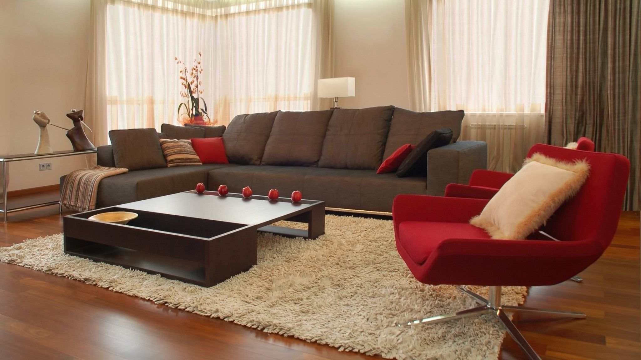 Living Room Get An Elegant but fy Wel ing Space Through Brown