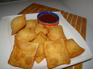 La Cocina Guayanesa de Mamaita: Pastelitos Guayaneses Empanadas, Snack Recipes, Snacks, Chips, Delicious, Ethnic Recipes, Food, Navidad Christmas, Gastronomia