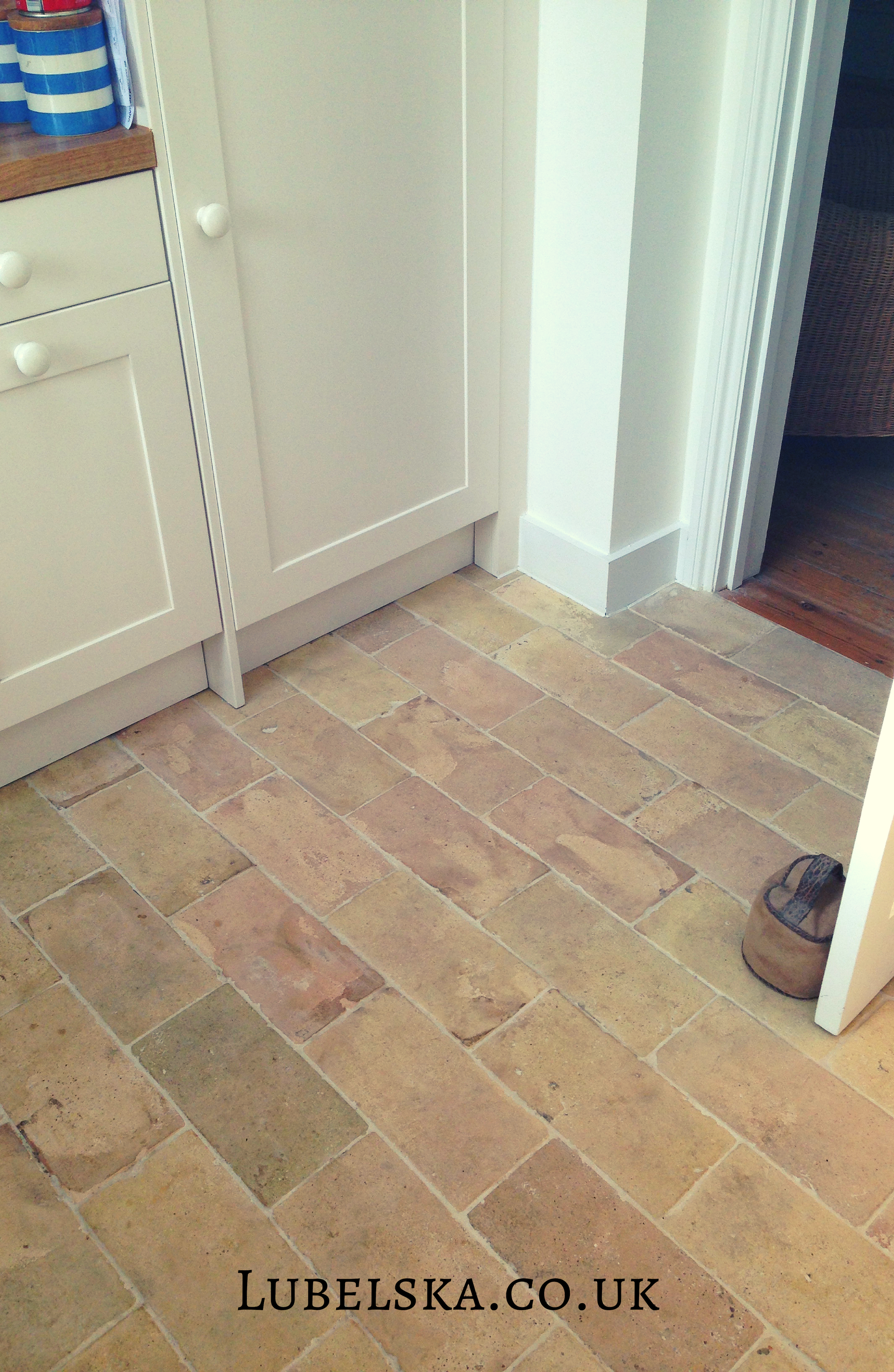 Reclaimed Light Terracotta Tiles Ky3 In 2020 Reclaimed Light Terracotta Tiles Ky3