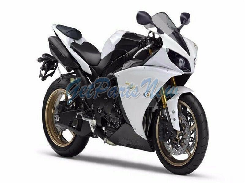 Yamaha Yzf R1 I Like The Look Of The White Yamaha Bikes