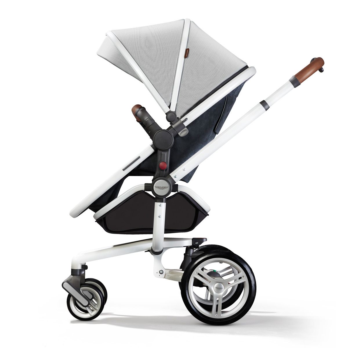 surf aston martin edition in pushchair mode | accessories for baba