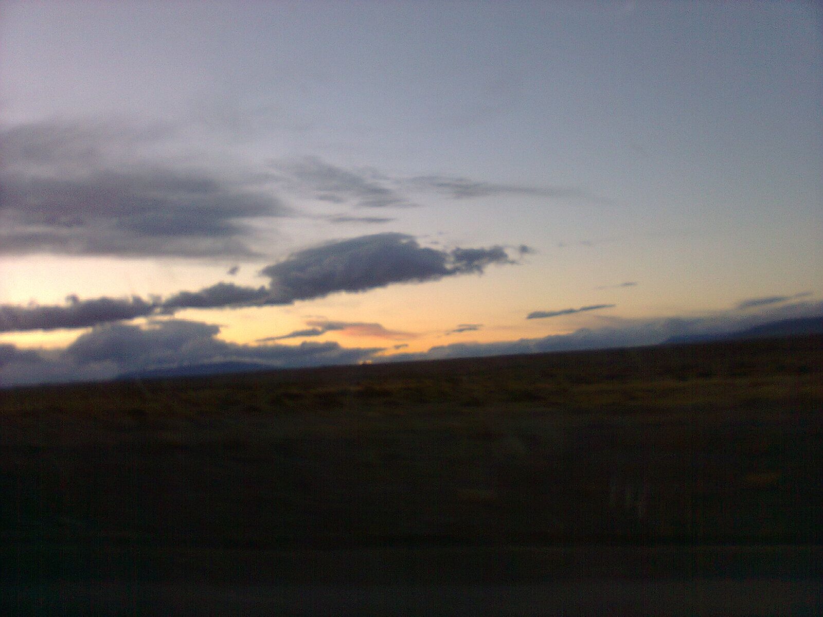Amanecer Camino A Río Gallegos Pcia De Santa Cruz Argentina Santa Cruz Argentina Cielo Nubes