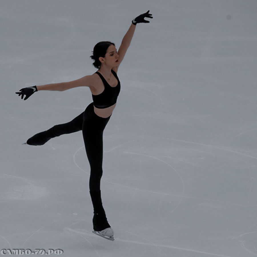 Figure Skating Evgenia Medvedeva Figure Skating Figure Skater Figure Ice Skates