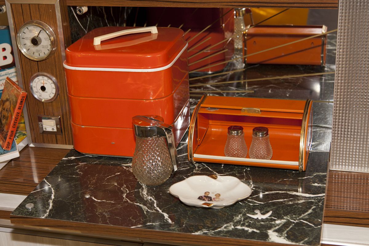 1970 objets du quotidien cuisine, collection privée © SoloMâtine, photo Alexey Melnikov 1970 objets du quotidien cuisine, collection privée © SoloMâtine, photo Alexey Melnikov